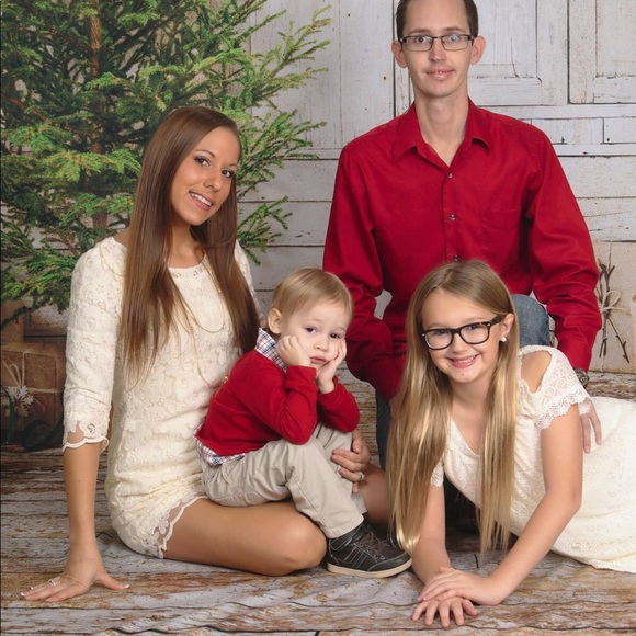 Meet your Posher, Tina - Picture 3 of 4